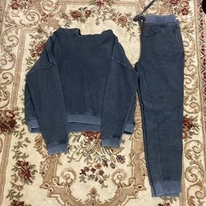 Altar’s state sweat suit . Size small